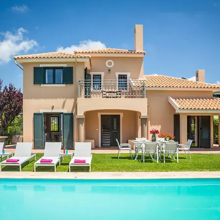 Villa Iro Svoronata